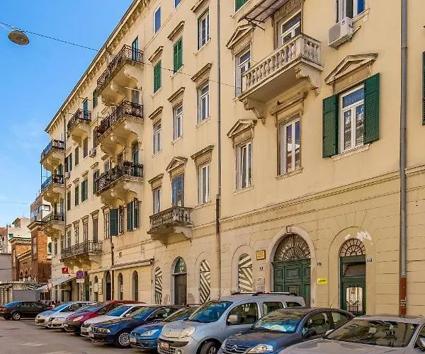 Apartmán Porto Marina 2 *